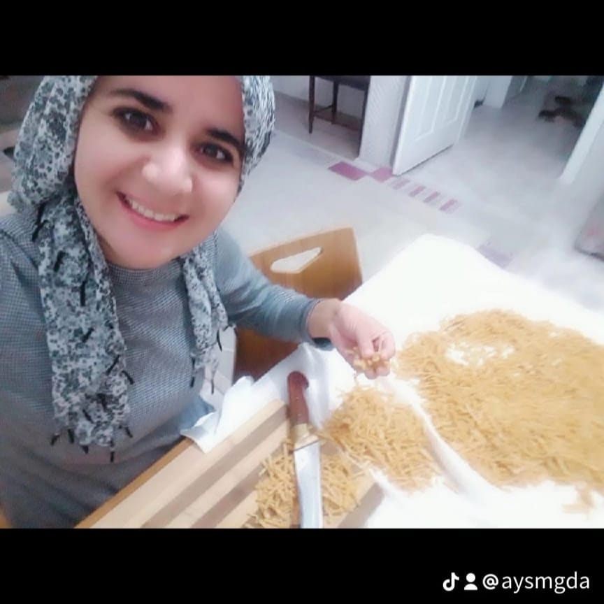 Ayşem Gıda Elbistan Ev Yapımı Erişte Kesimi
